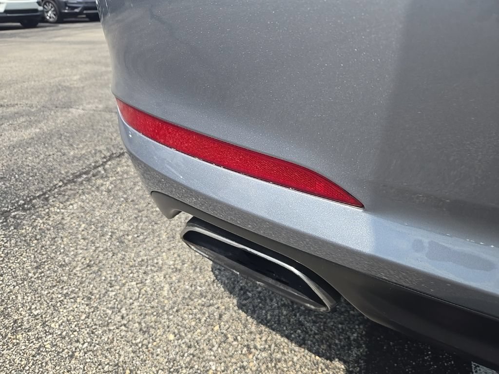 Used 2017 Hyundai Sonata Limited w/ Cargo Package FWD image 12