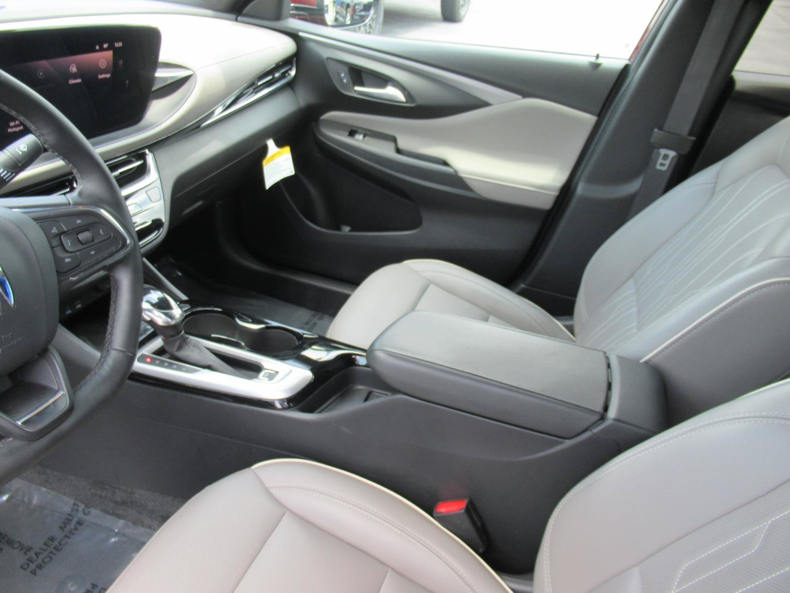 Certified 2024 Buick Envista Avenir FWD image 16