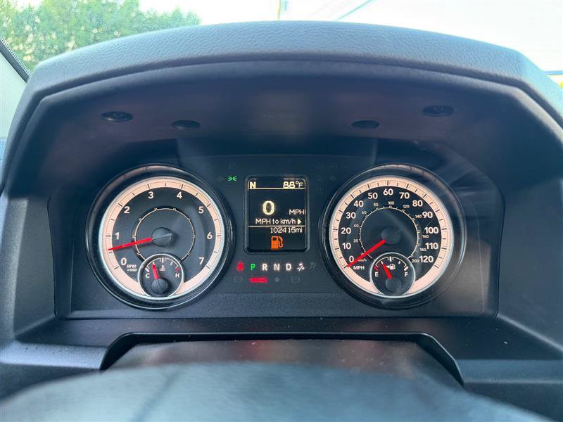 Used 2017 RAM 1500 Express AWD/4WD image 29