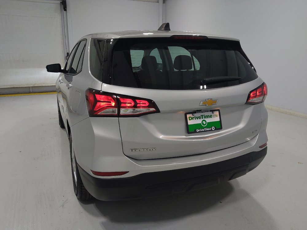 Used 2022 Chevrolet Equinox LS w/ LPO, Floor Liner Package AWD/4WD image 6