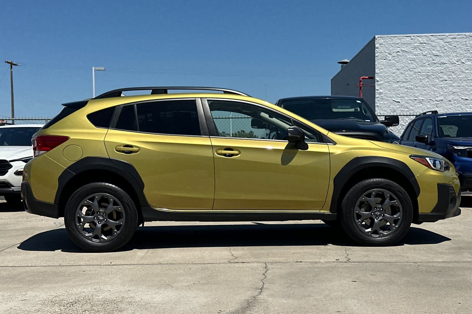 Certified 2021 Subaru Crosstrek 2.5i Sport w/ Moonroof Package AWD/4WD image 2