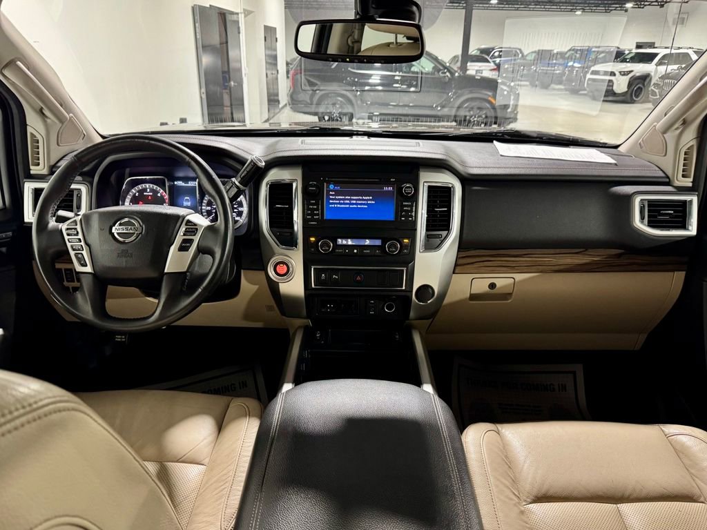 Used 2016 Nissan Titan SL image 14