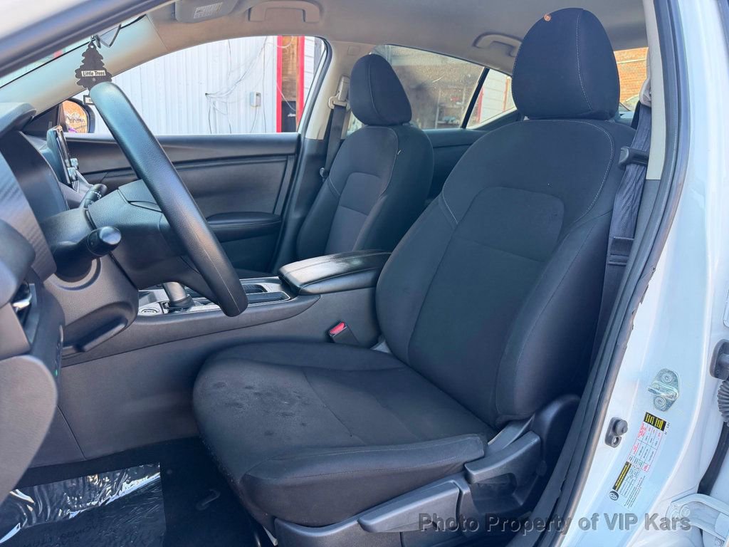 Used 2025 Nissan Sentra S image 15