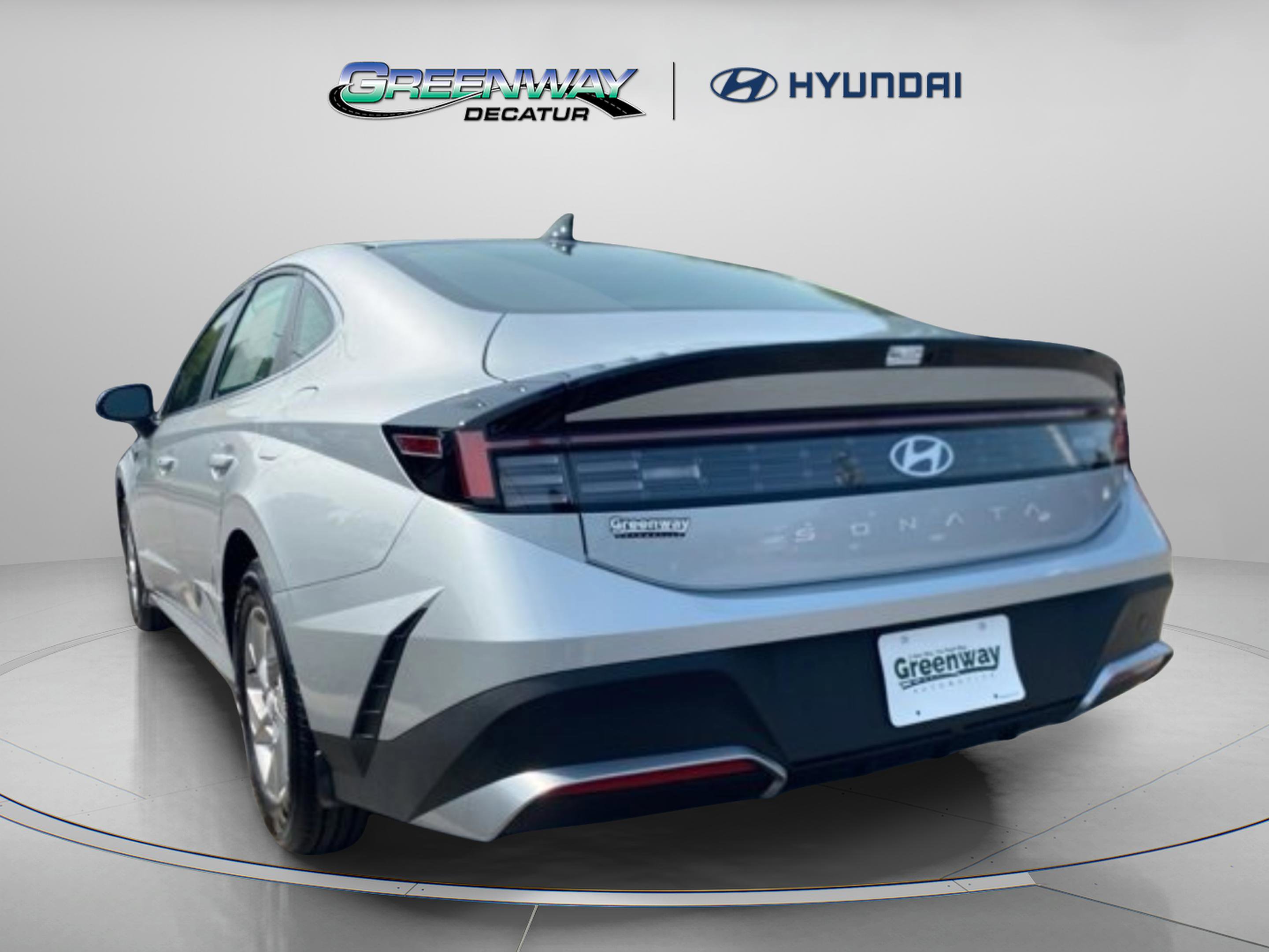 New 2026 Hyundai Sonata SE FWD image 5