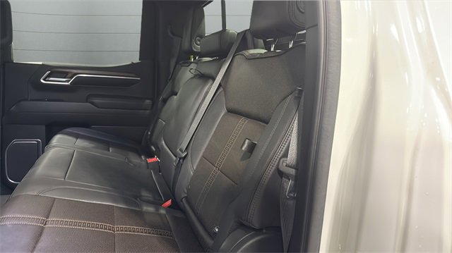 Used 2022 Chevrolet Silverado 1500 High Country image 24