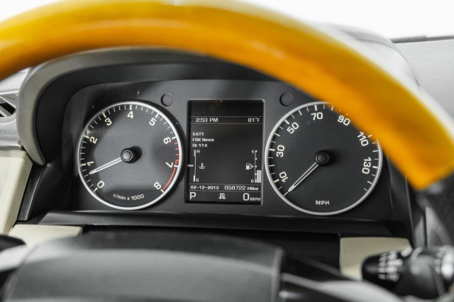 Used 2015 Land Rover LR4 HSE LUX image 16