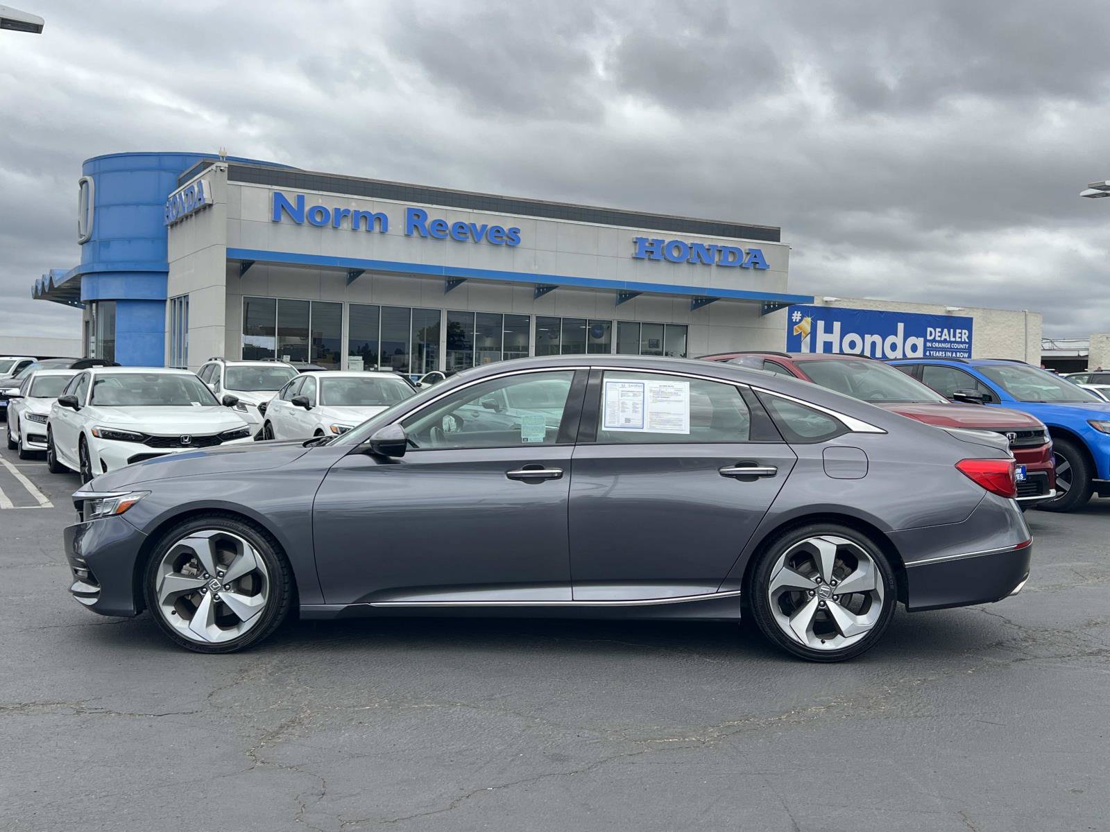 Certified 2019 Honda Accord Touring image 2