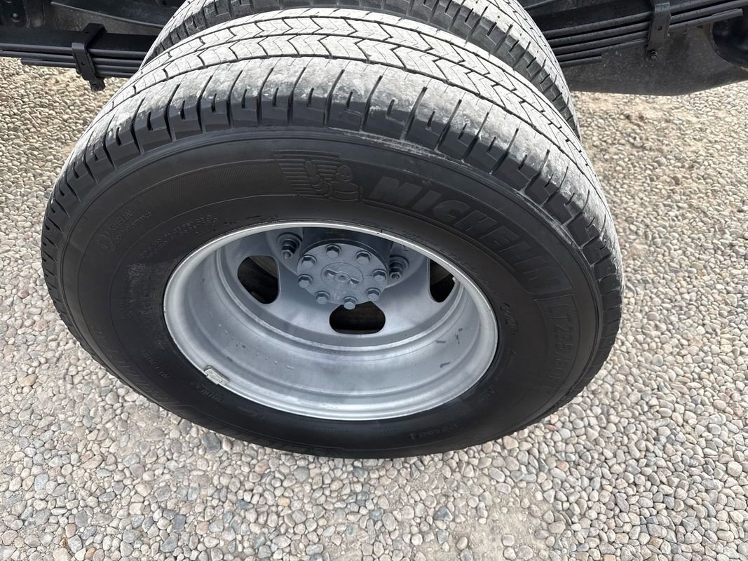 Used 2024 Chevrolet Silverado 3500 W/T w/ Snow Plow Prep Package image 35