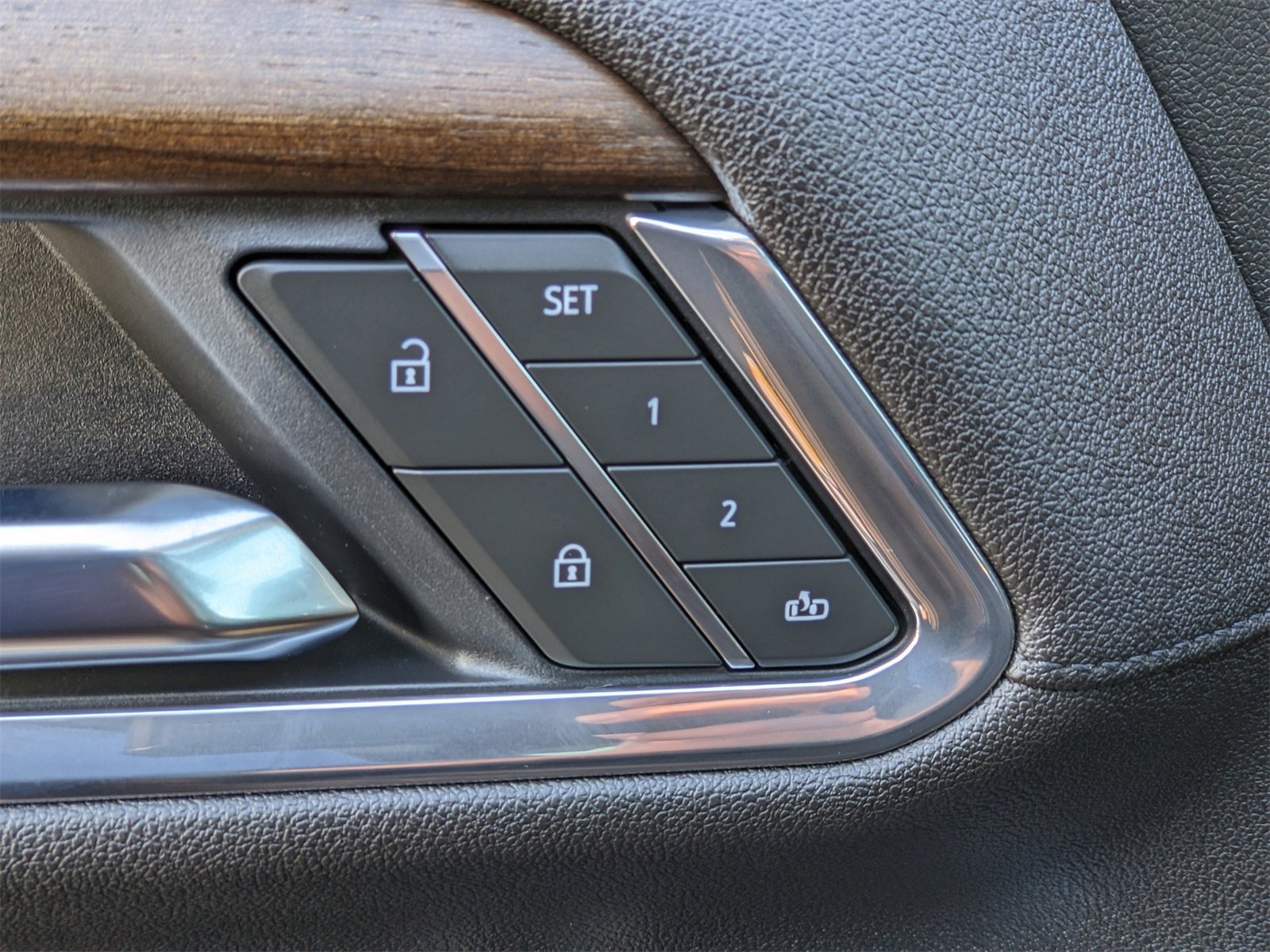 Used 2025 Chevrolet Silverado 1500 High Country image 19