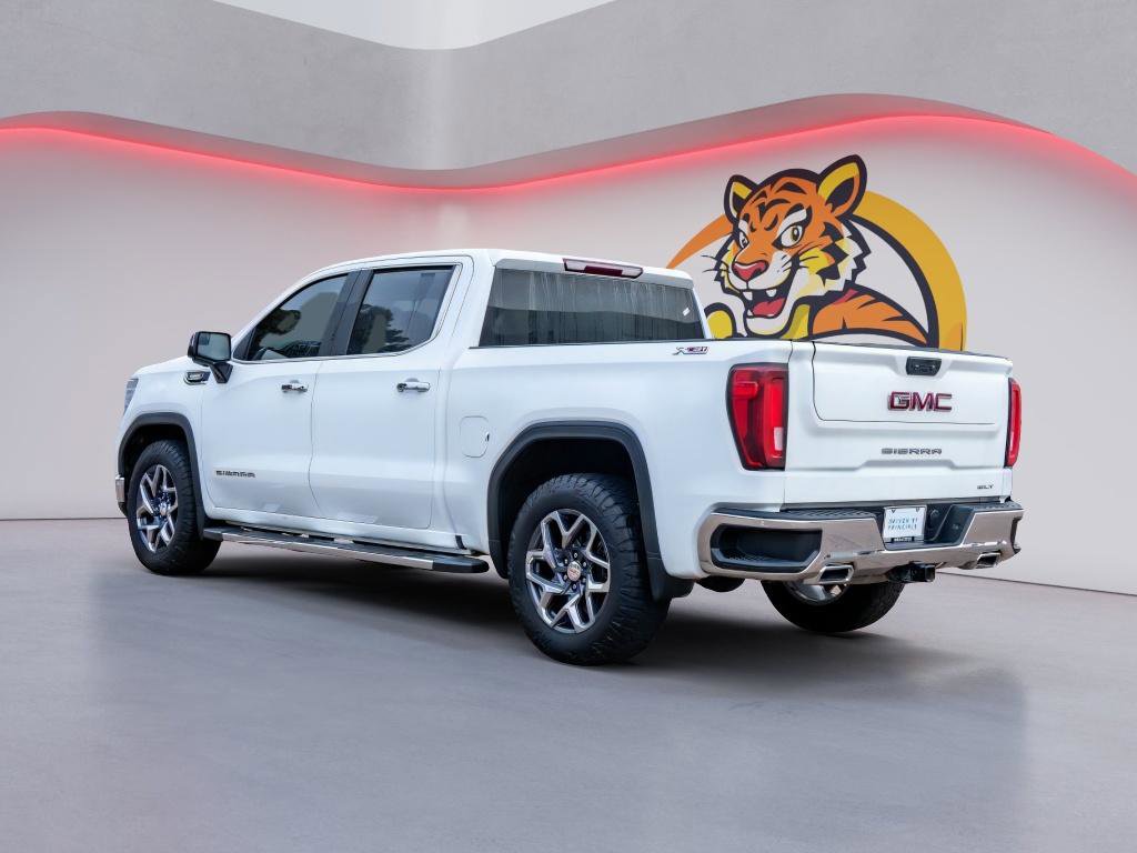 Used 2023 GMC Sierra 1500 SLT w/ SLT Premium Package AWD/4WD image 7