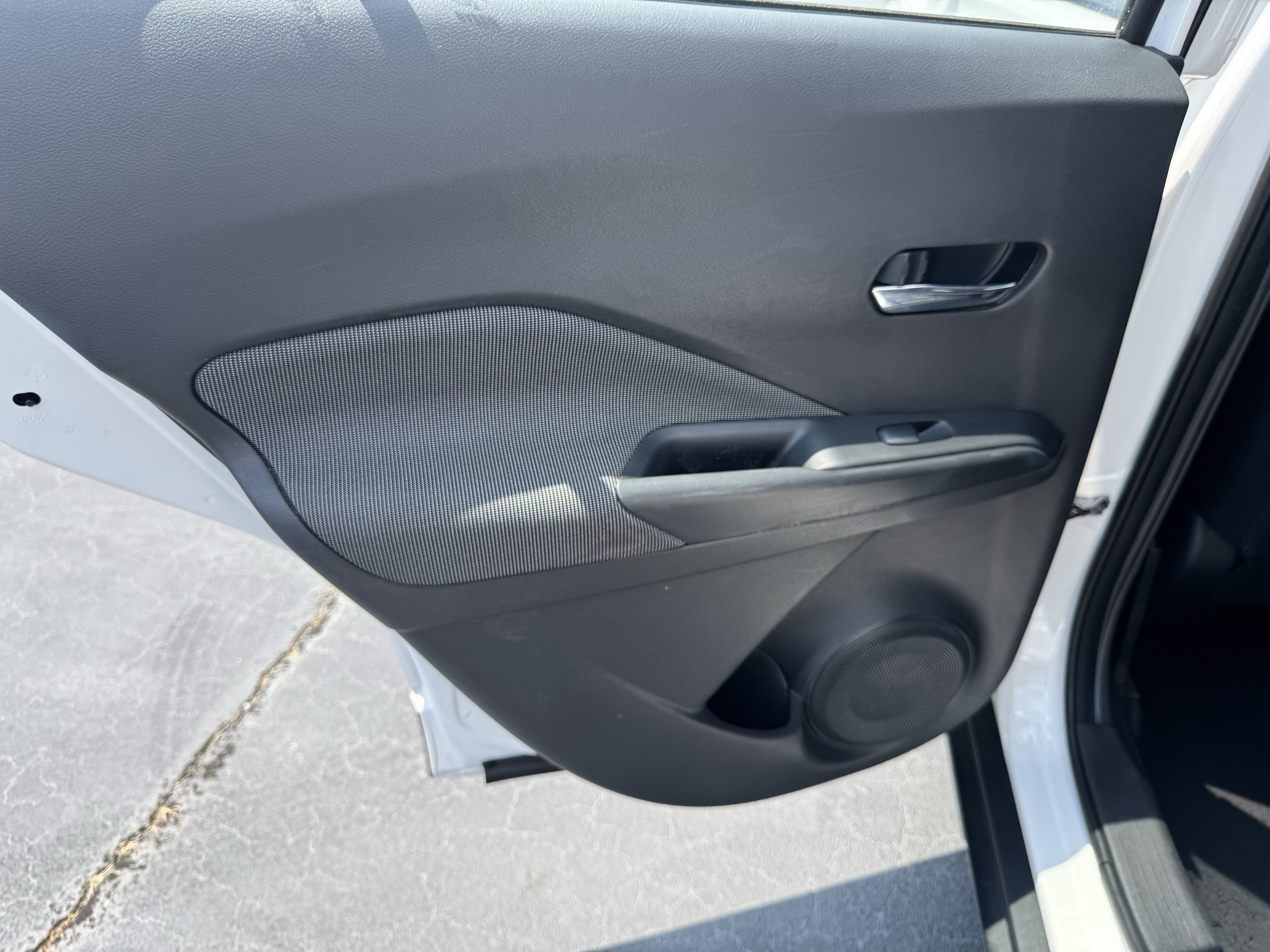 Used 2019 Nissan Kicks SV FWD image 22