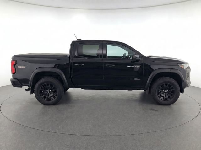 Used 2024 Chevrolet Colorado Trail Boss w/ Advanced Trailering Package AWD/4WD image 8