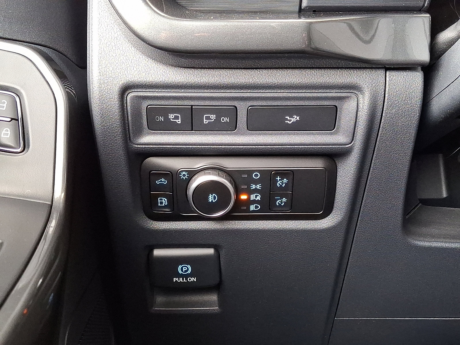 Used 2023 Ford F150 XLT w/ Equipment Group 302A High image 28