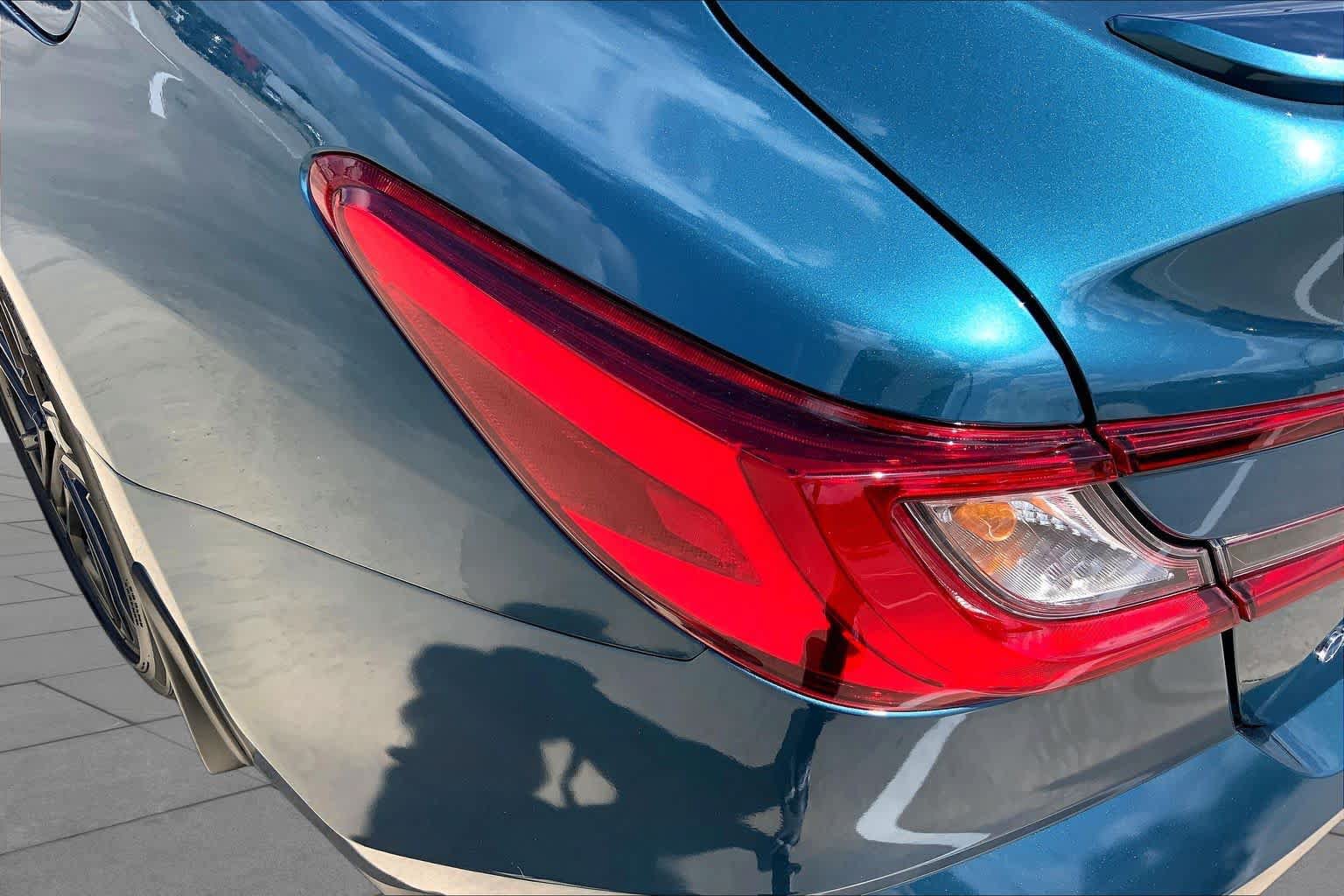 Used 2025 Toyota Camry SE FWD image 53