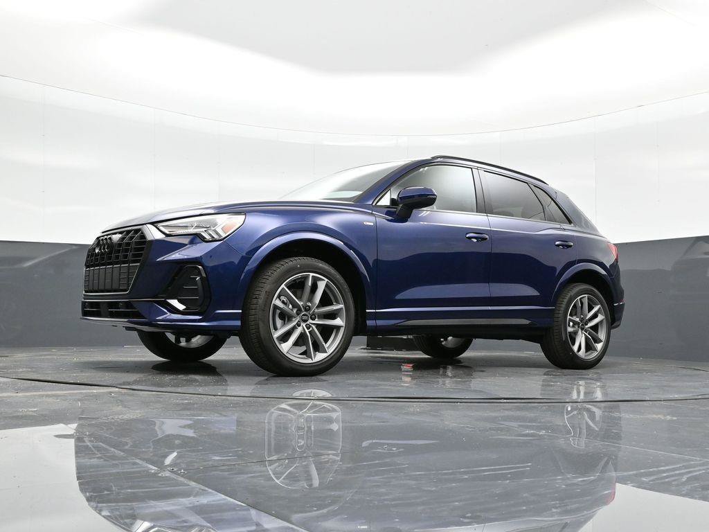 New 2025 Audi Q3 2.0T Premium AWD/4WD image 28