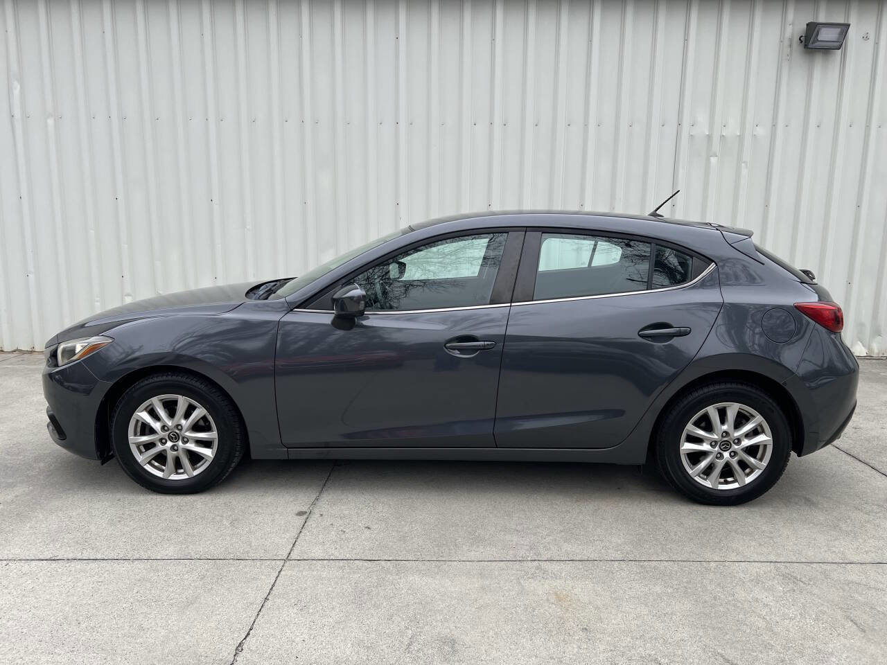 Used 2014 MAZDA MAZDA3 i Touring image 6
