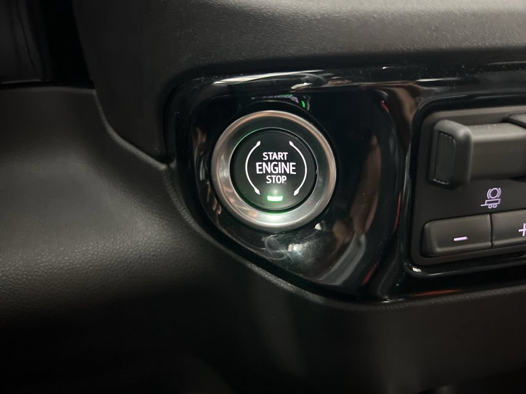 Used 2024 Chevrolet Silverado 3500 High Country AWD/4WD image 16