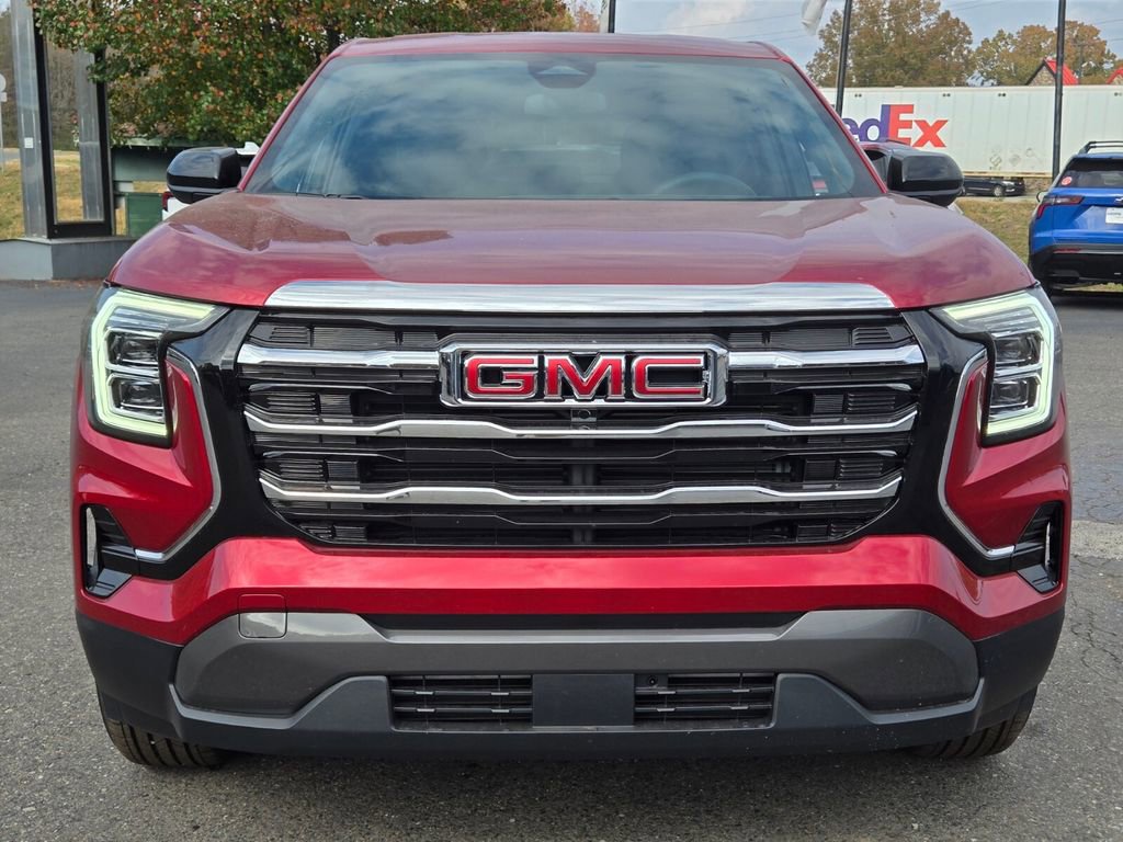 New 2026 GMC Terrain Elevation FWD image 2