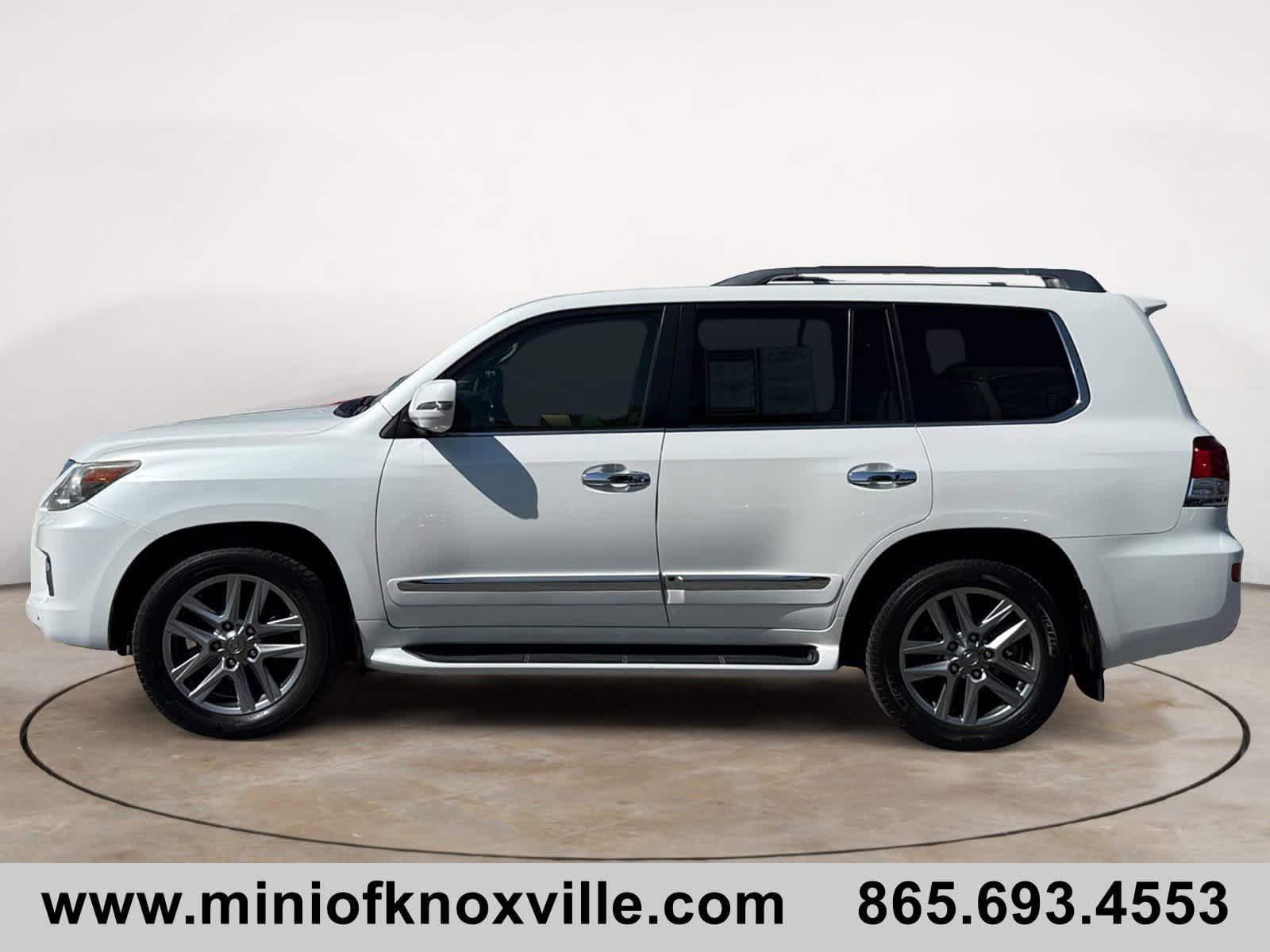 Used 2014 Lexus LX 570 4WD image 6