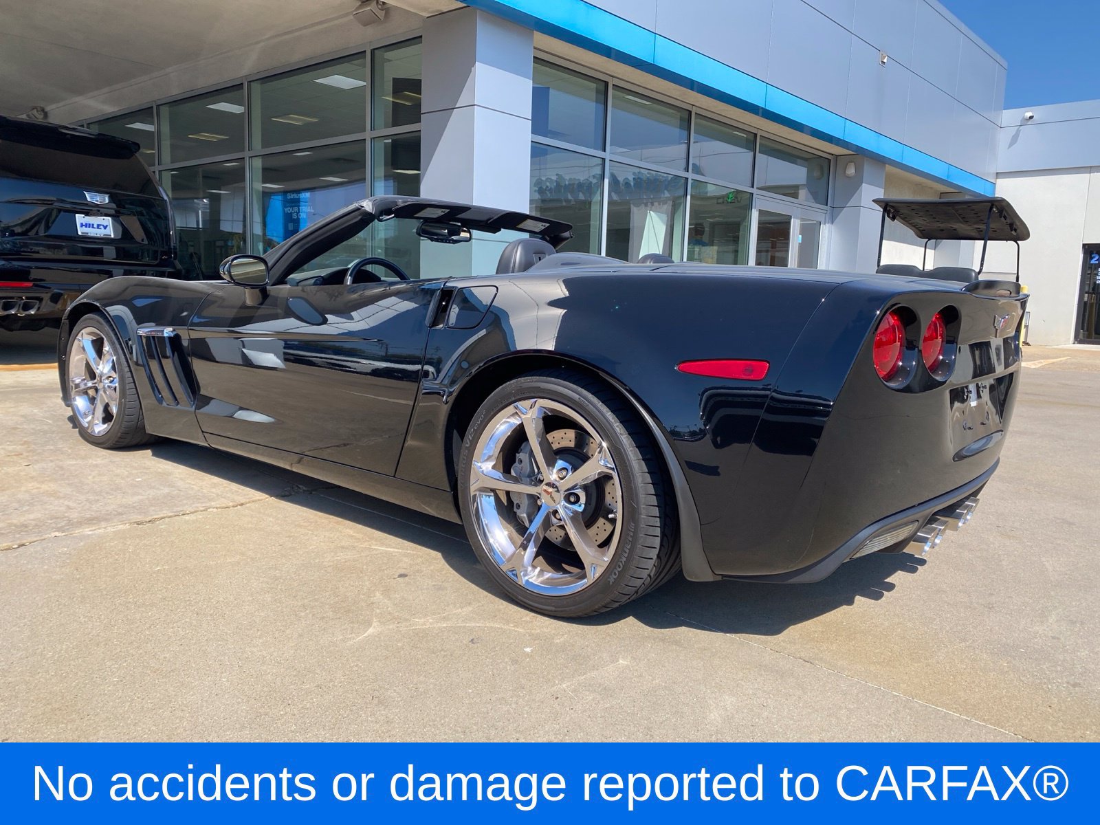 Used 2010 Chevrolet Corvette Grand Sport w/ Preferred Equipment Group RWD image 2