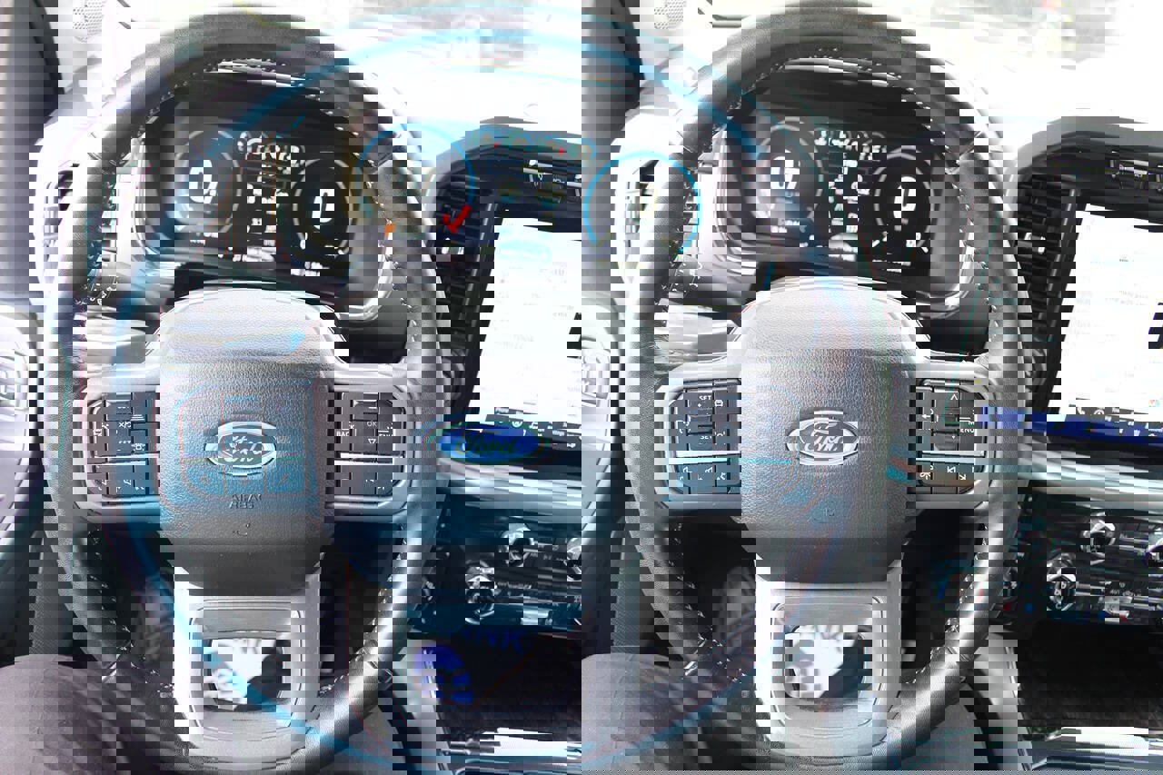 Used 2021 Ford F150 Lariat image 14