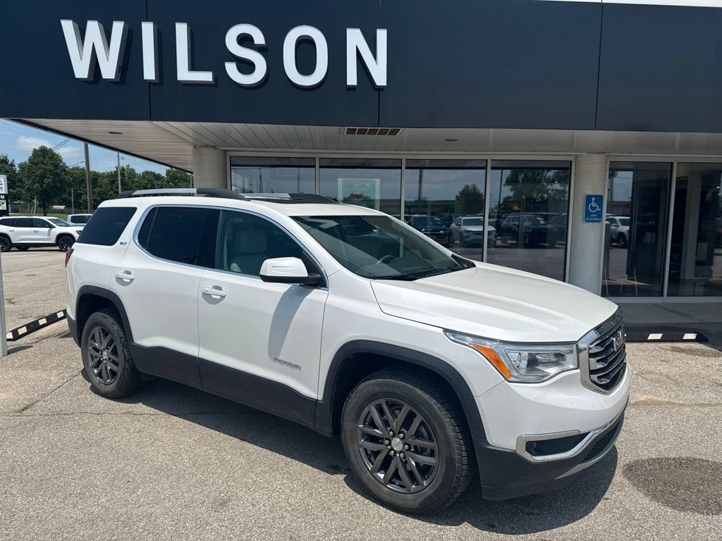 Used 2017 GMC Acadia SLT FWD image 1