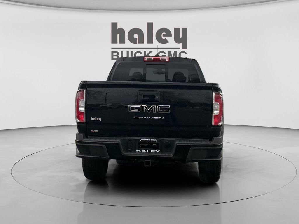 Used 2022 GMC Canyon Elevation w/ Elevation Premium Package AWD/4WD image 4