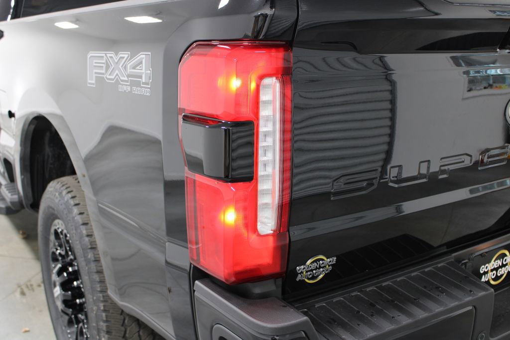 New 2026 Ford F250 Lariat w/ Black Appearance Package image 62