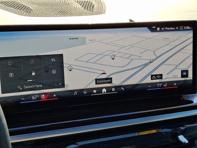 Used 2025 BMW X5 xDrive50e w/ Climate Comfort Package image 18