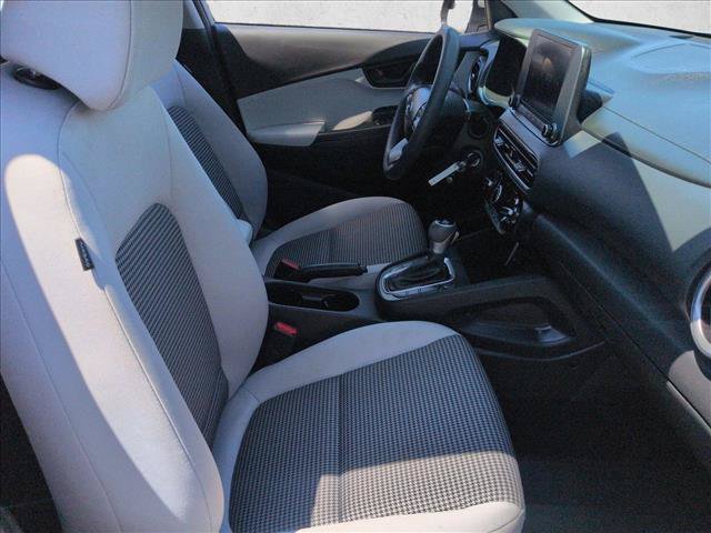 Used 2022 Hyundai Kona SE FWD image 26