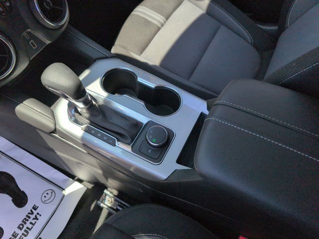 Used 2025 Chevrolet Blazer LT FWD image 23