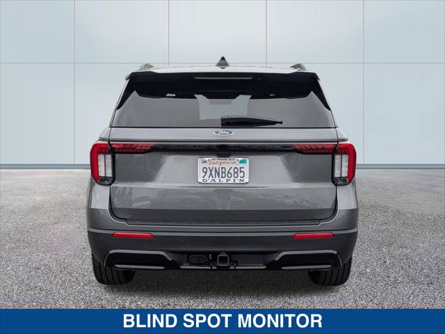 Used 2026 Ford Explorer ST-Line w/ ST-Line Street Pack RWD image 4