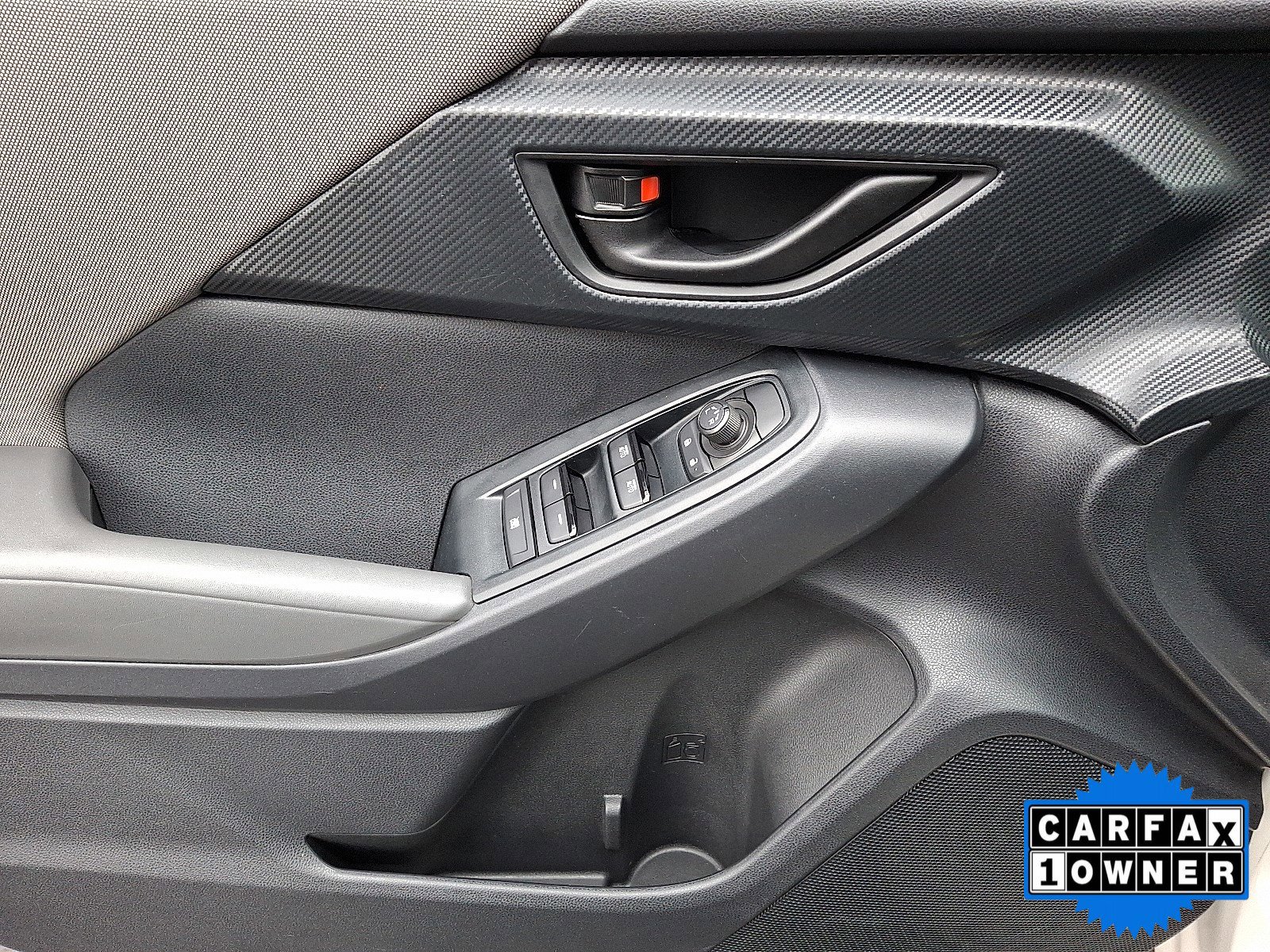 Certified 2024 Subaru Crosstrek 2.0i image 19