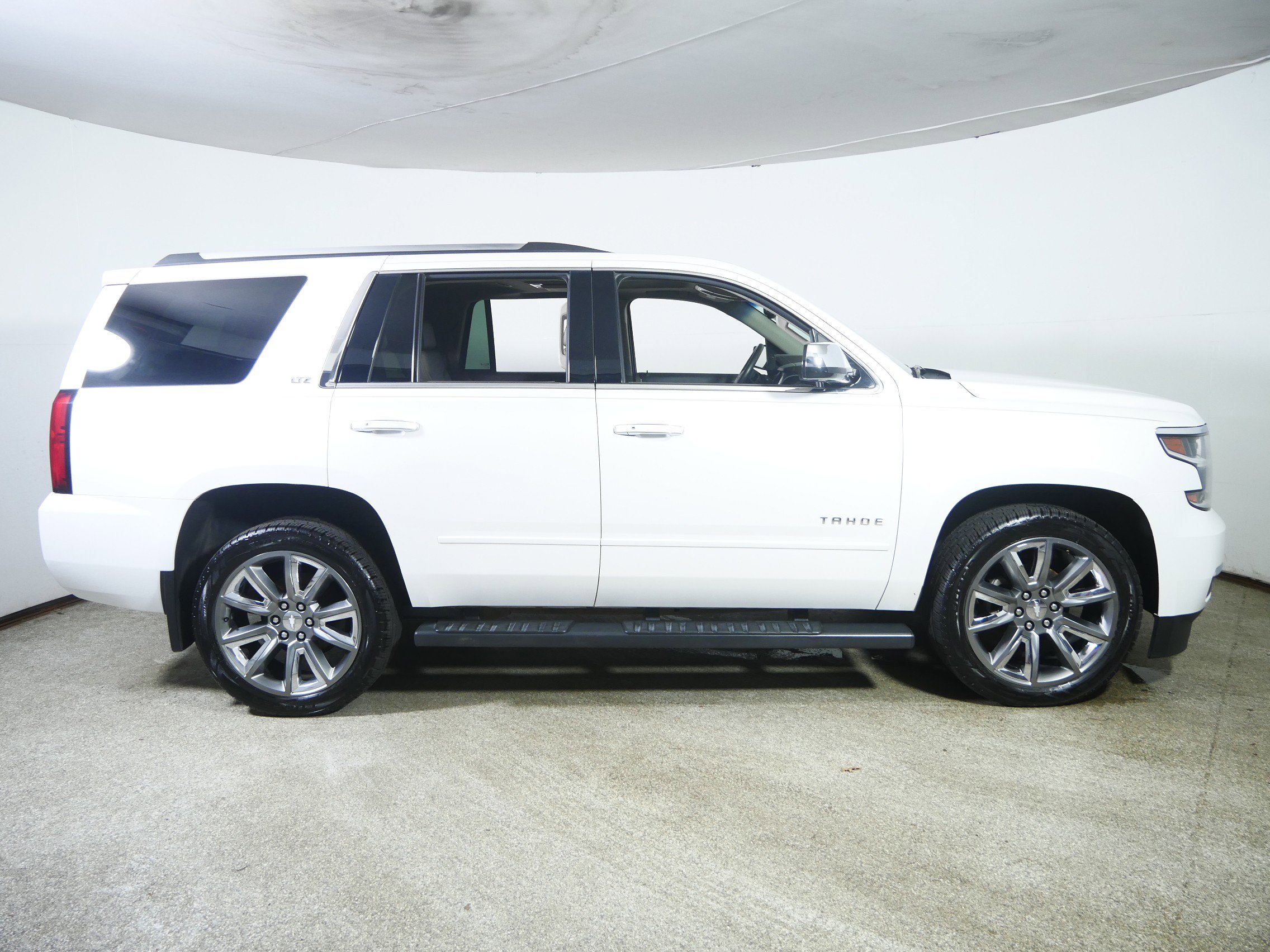 Used 2016 Chevrolet Tahoe LTZ image 8
