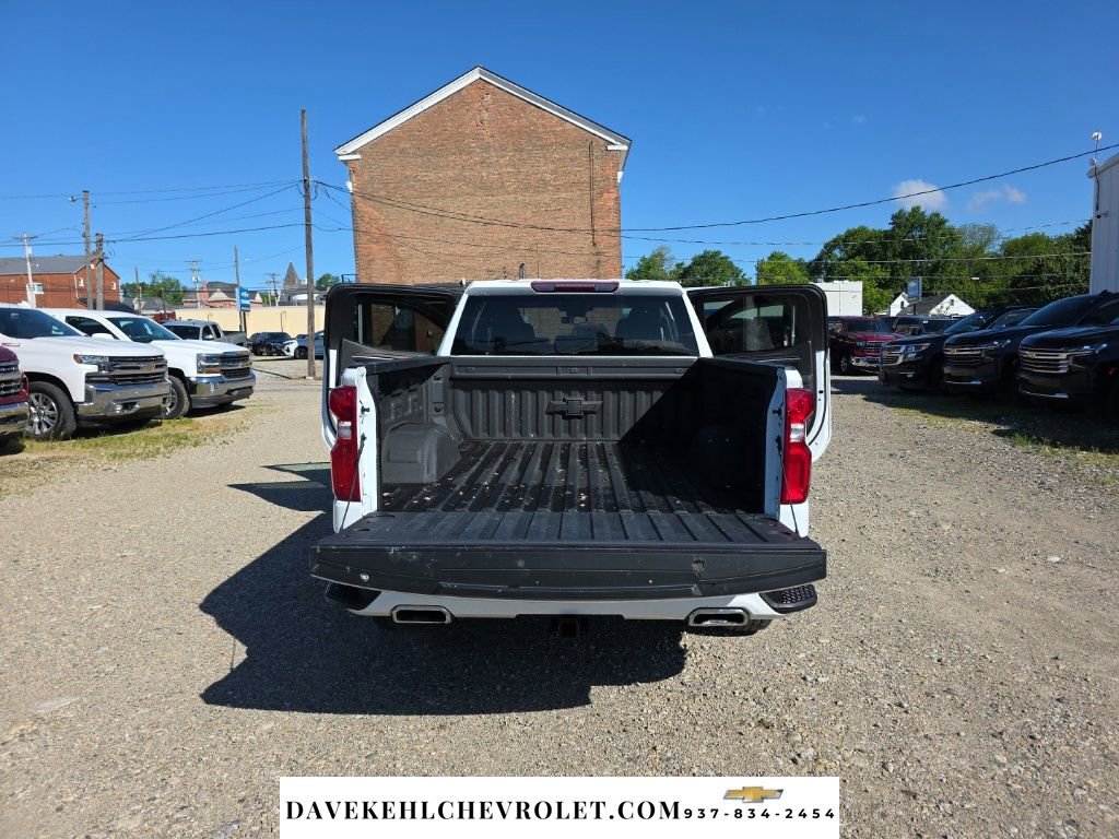 Used 2022 Chevrolet Silverado 1500 RST AWD/4WD image 37