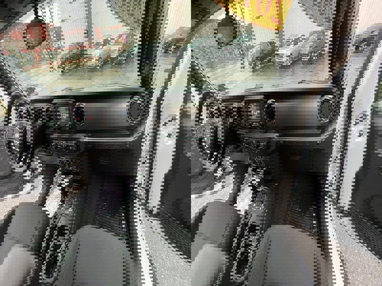 Used 2019 Jeep Wrangler Unlimited Sport S image 22