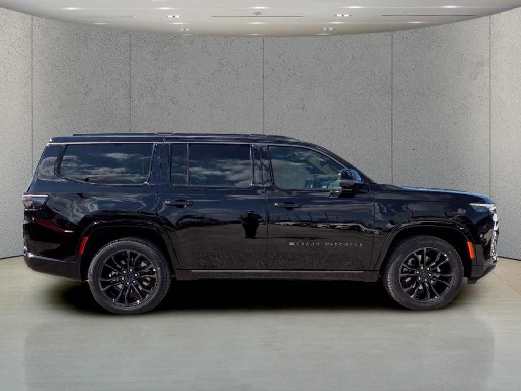 New 2026 Jeep Grand Wagoneer Summit AWD/4WD image 3