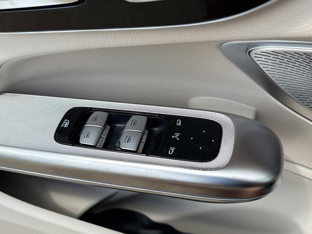 New 2026 Mercedes-Benz CLE 300 4MATIC Cabriolet image 28