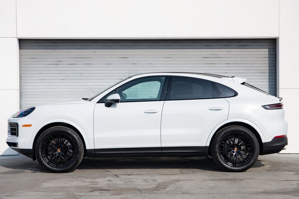 New 2026 Porsche Cayenne image 2