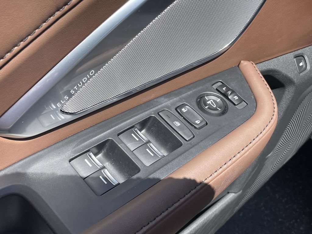 Used 2019 Acura RDX w/ Technology Package FWD image 12