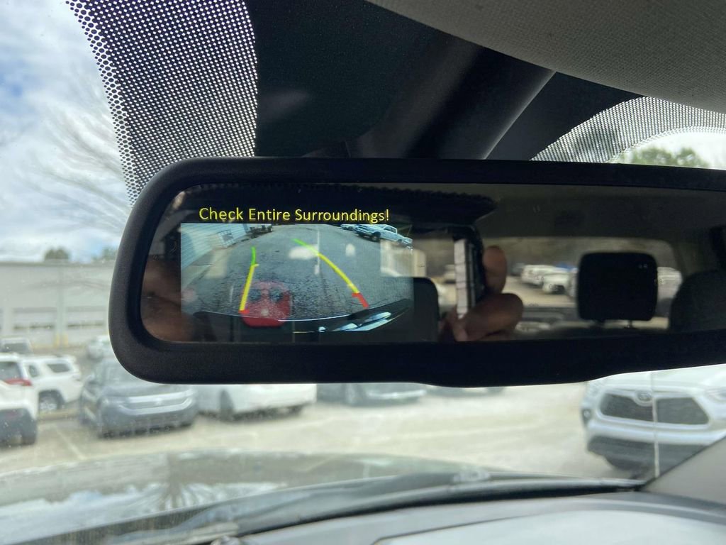 Used 2017 RAM 2500 Tradesman w/ Chrome Appearance Group image 19