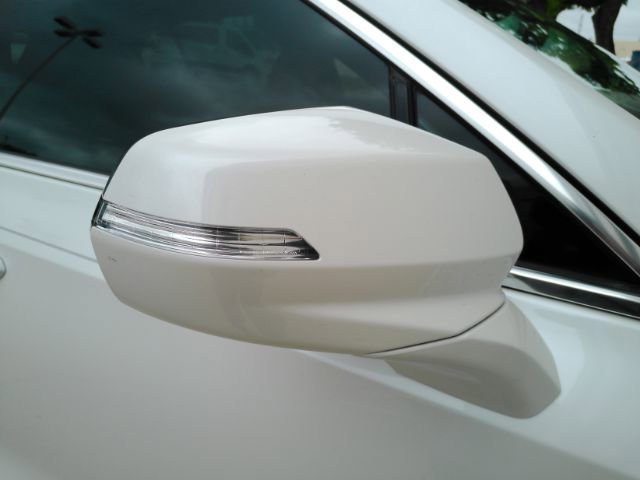 Used 2021 Cadillac XT4 Premium Luxury w/ Cold Weather Package image 26