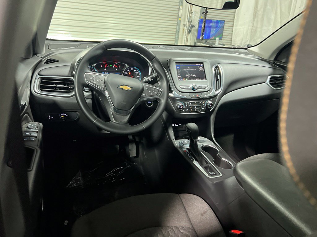 Used 2024 Chevrolet Equinox LT AWD/4WD image 19