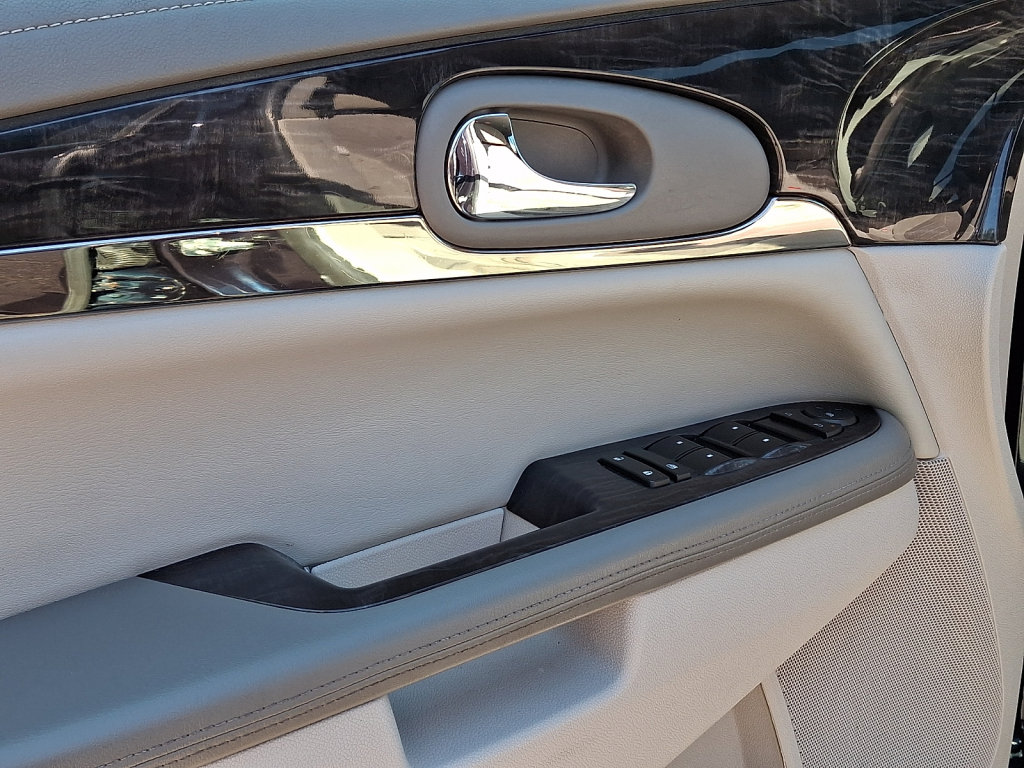 Used 2017 Buick Enclave Convenience FWD image 20