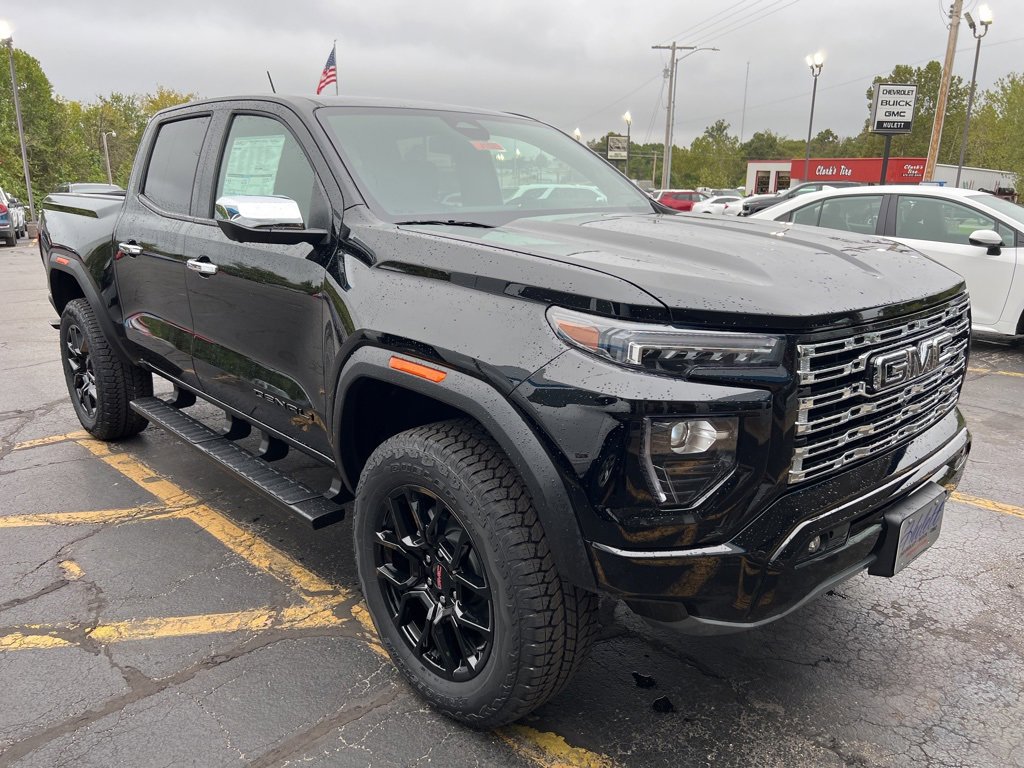 New 2026 GMC Canyon Denali w/ LPO, Denali Black Edition image 6