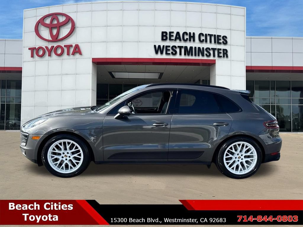 Used 2018 Porsche Macan Sport Edition AWD/4WD image 7
