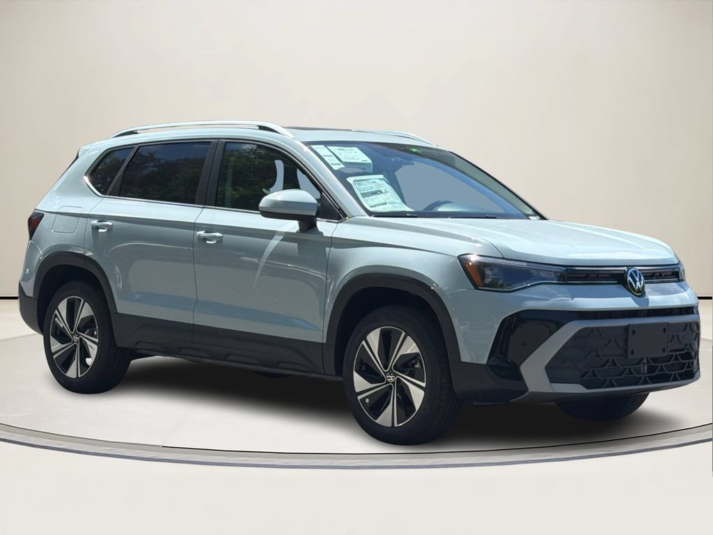 New 2026 Volkswagen Taos SE AWD/4WD image 1