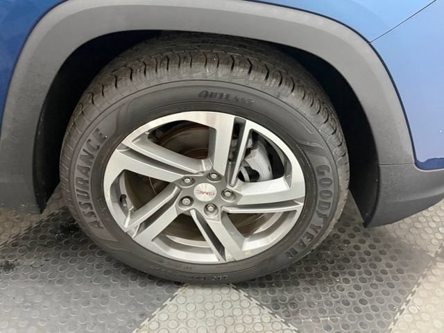 Used 2020 GMC Terrain SLT w/ Preferred Package AWD/4WD image 13