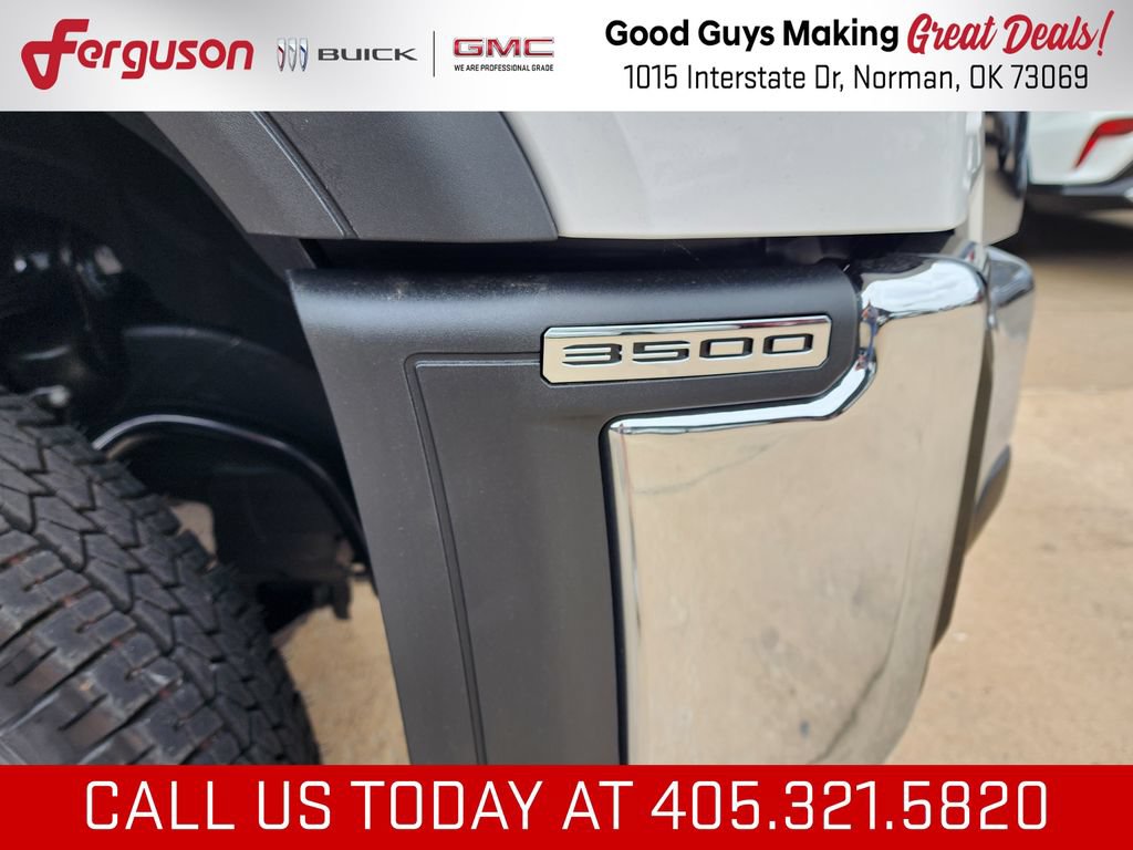 New 2026 GMC Sierra 3500 Pro AWD/4WD image 12