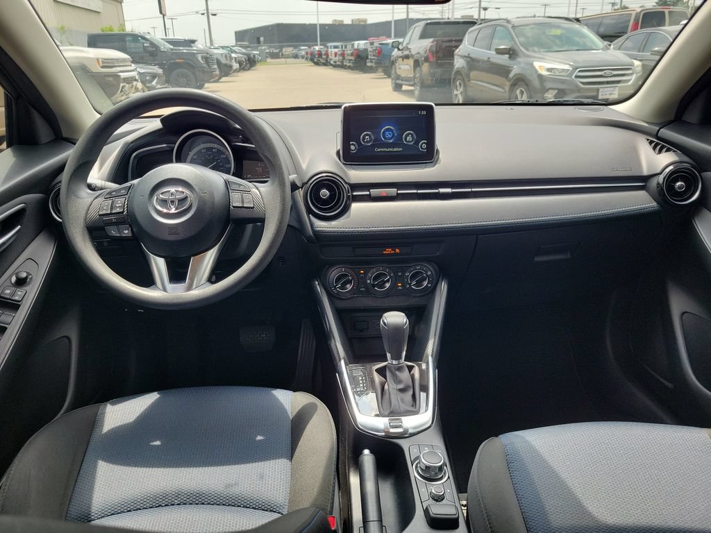 Used 2018 Toyota Yaris iA FWD image 9